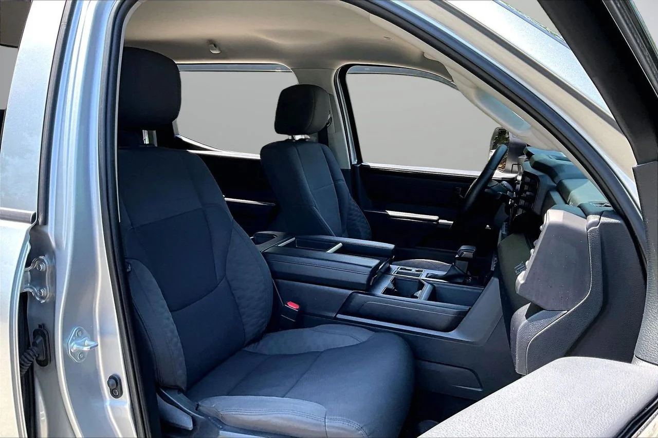 Used 2023 Silver Toyota SR image 22
