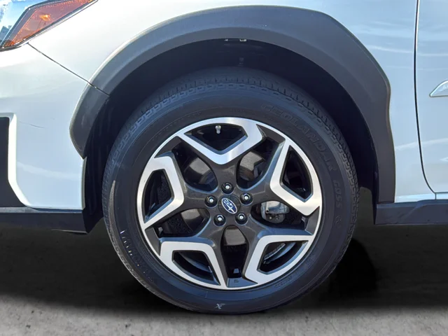 Used 2019 White Subaru 2.0i Limited image 9