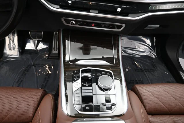Used 2024 Gray BMW xDrive50e image 16