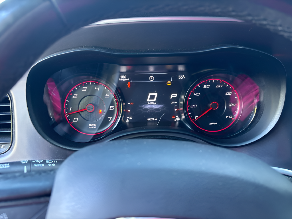 Used 2019 Gray Dodge SXT image 28