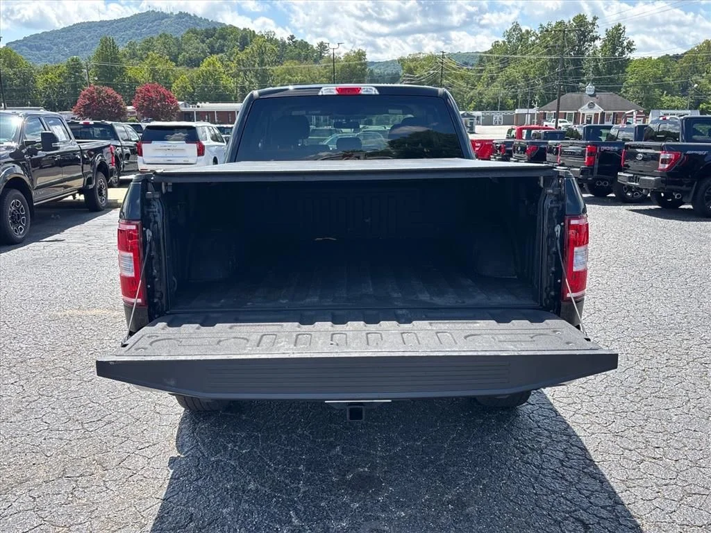 Used 2018 Black Ford XLT image 7