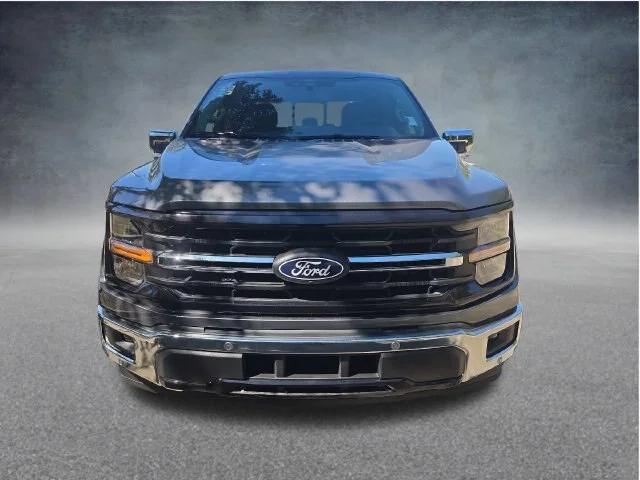 New 2026 Carbonized Gray Metallic Ford XLT image 33