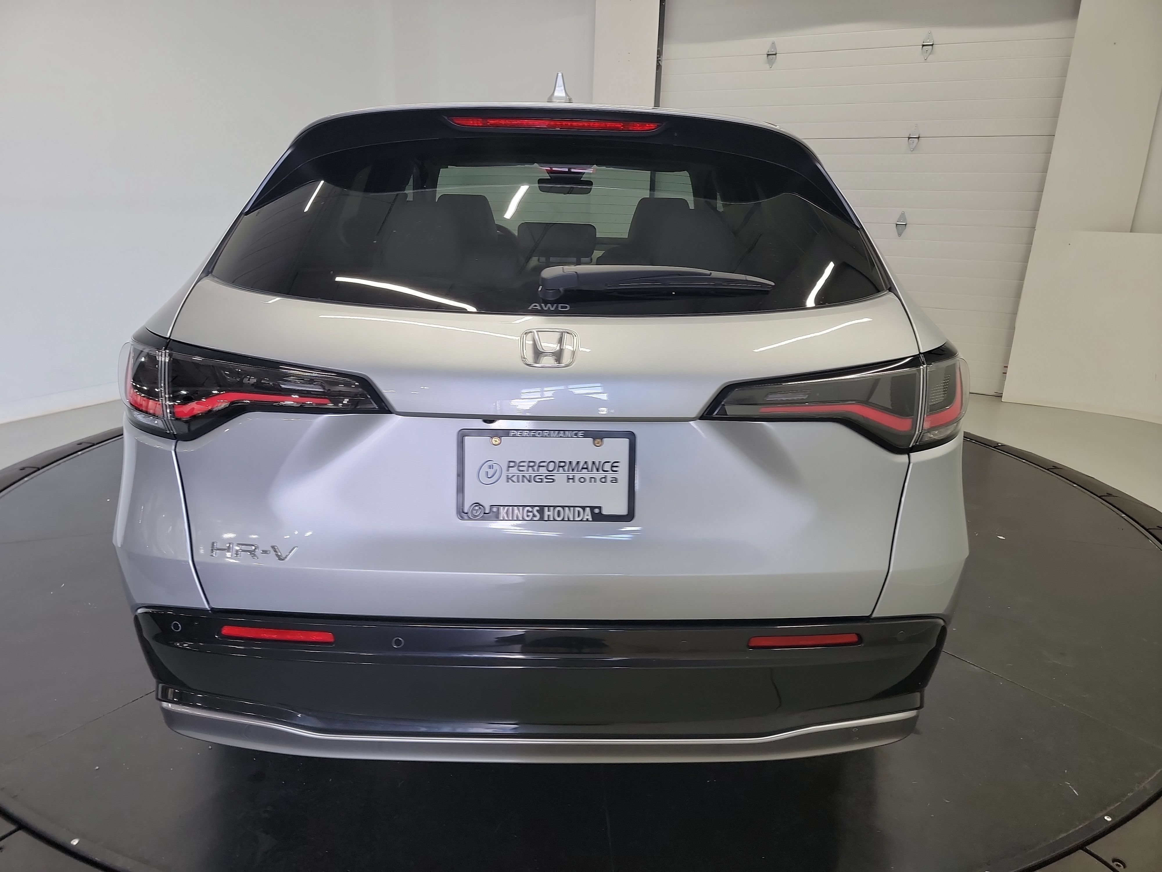 Certified Used 2025 Lunar Silver Metallic Honda AWD EX-L image 8
