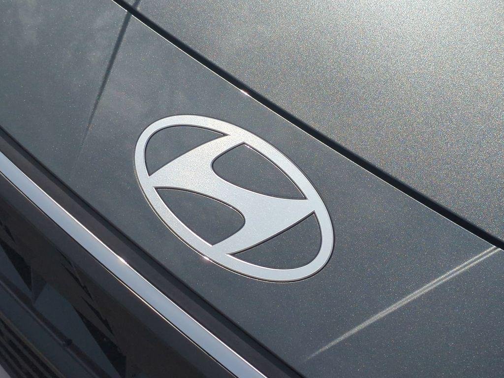 New 2026 Gray Hyundai SEL Sport Plus image 13