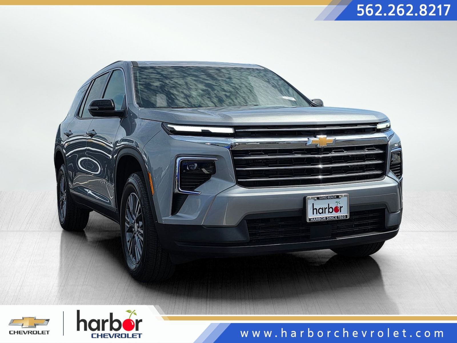 2026 Chevrolet Traverse FWD LT's photo