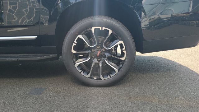 New 2026 Onyx Black GMC Denali image 9