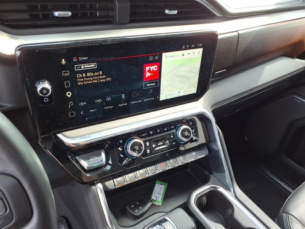 Used 2024 Onyx Black GMC Denali image 9