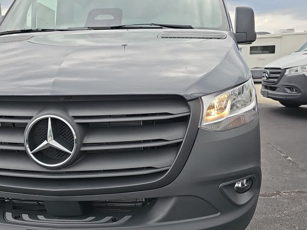 New 2026 Graphite Gray Mercedes-Benz  image 6