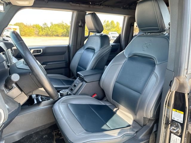 Used 2022 Black Ford Outer Banks image 11