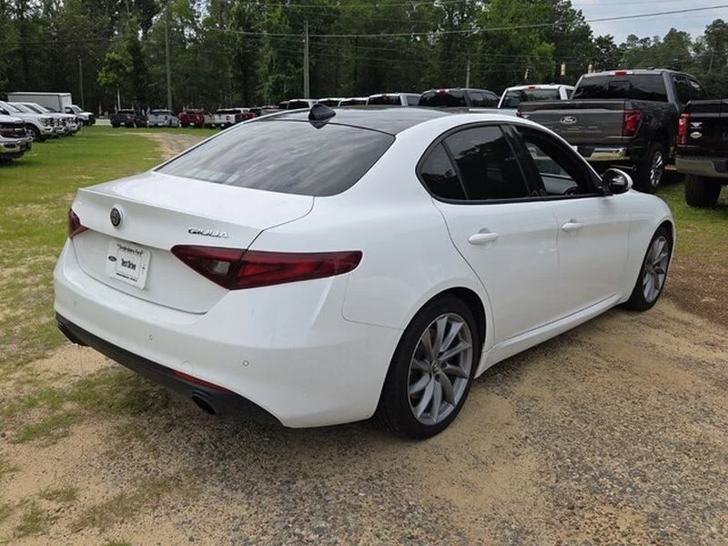 Used 2023 Alfa White Alfa Romeo Sprint image 14