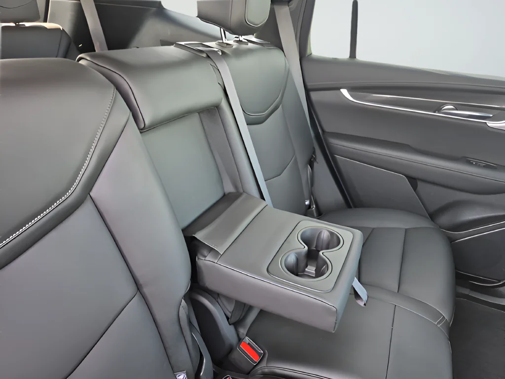 Used 2024  Cadillac Sport image 29