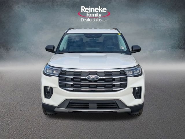 New 2026 Star White Metallic Tri-Coat Ford Active image 2
