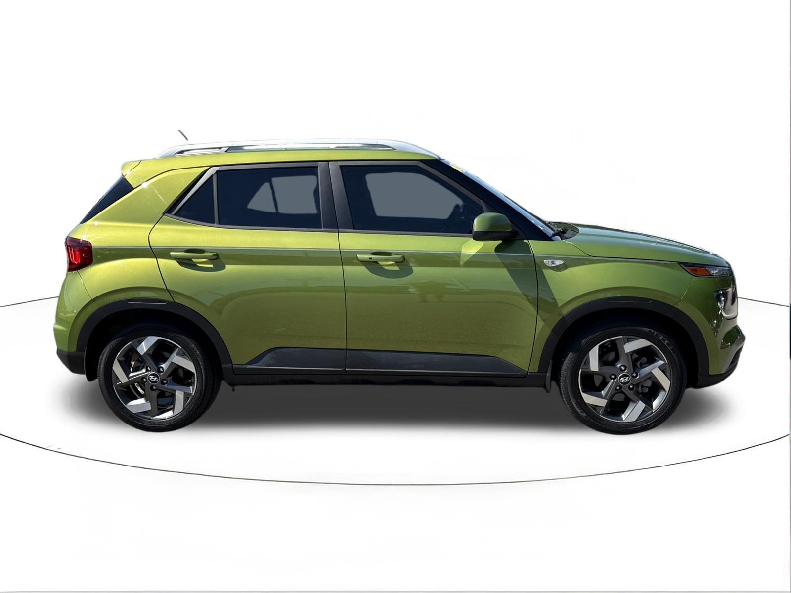 Used 2024 Green Apple Hyundai SEL image 2