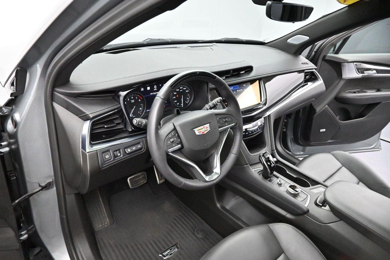 Used 2024 Argent Silver Metallic Cadillac Sport image 14
