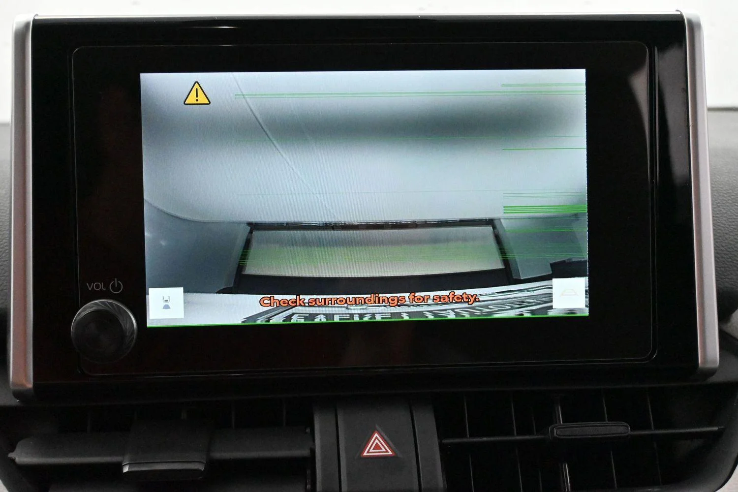 Used 2025 White Toyota XLE image 21
