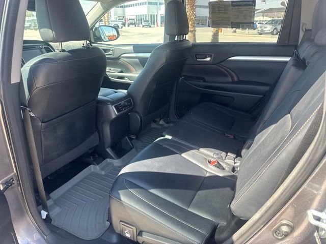 2014 Toyota Highlander XLE - Photo 8