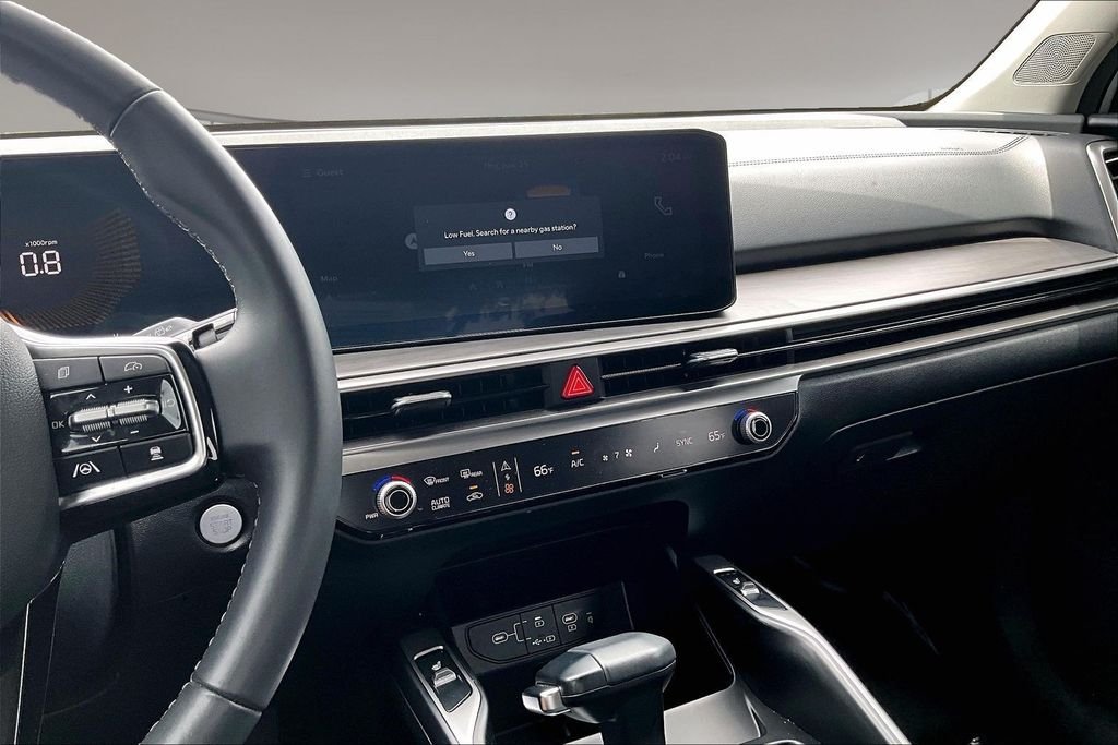 Used 2024 White Kia X-Line EX image 6