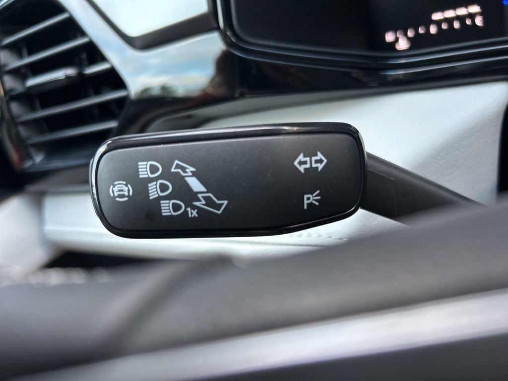 New 2026 Gray Volkswagen 1.5T S image 21
