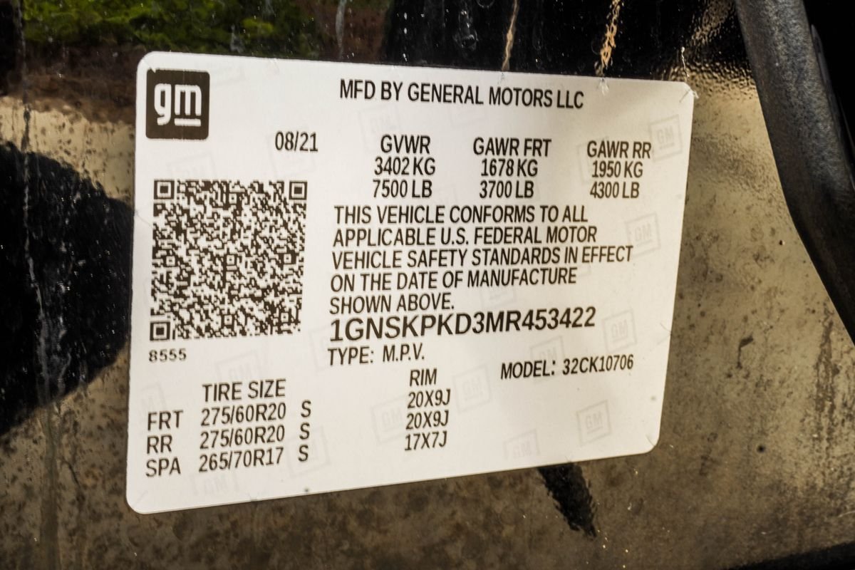 Used 2021 Black Chevrolet Z71 image 43