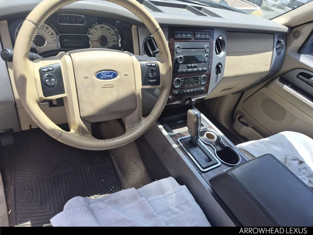 Used 2011 White Ford XLT image 12