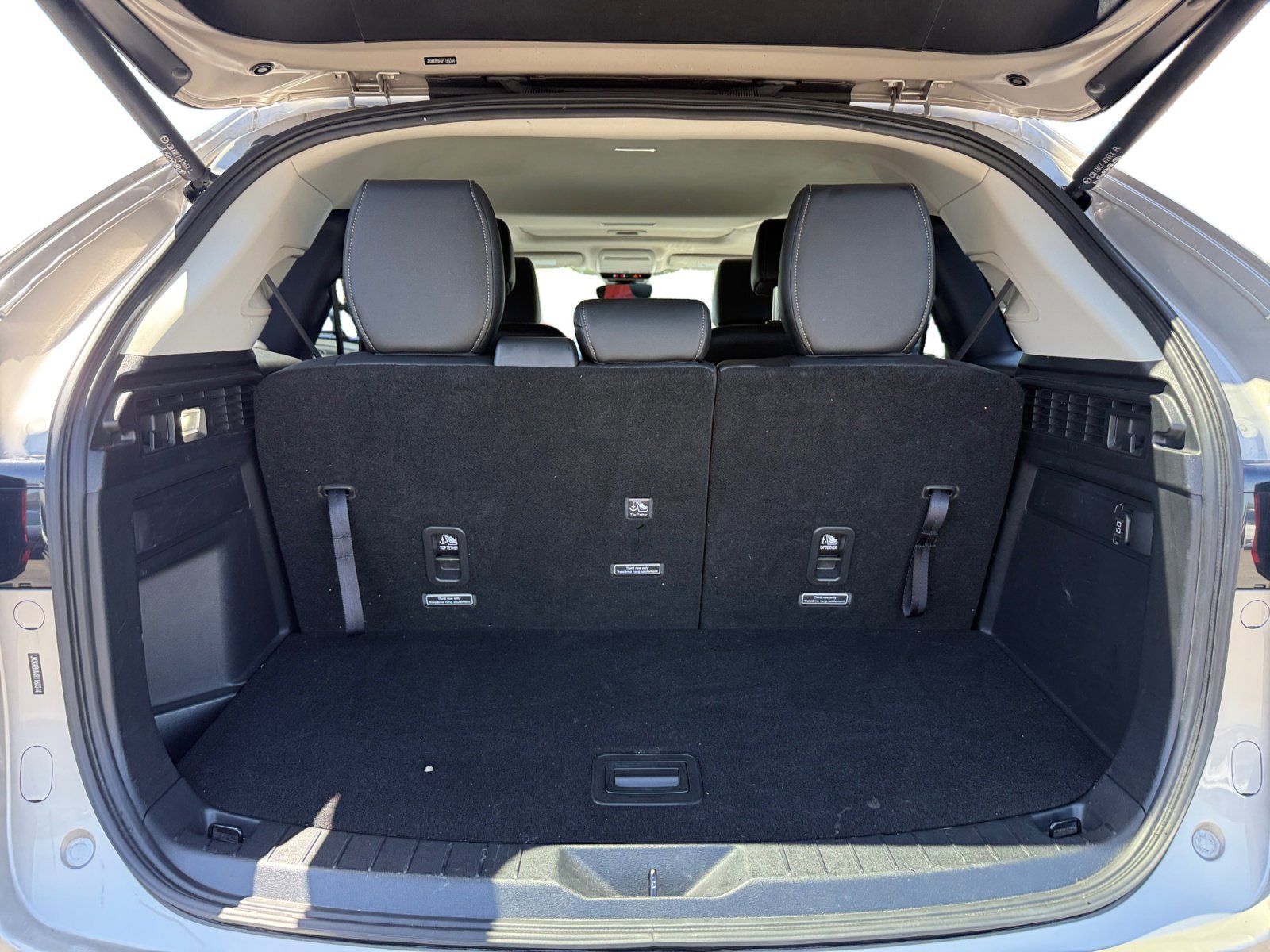 Certified Used 2024 Platinum Mazda Preferred image 17