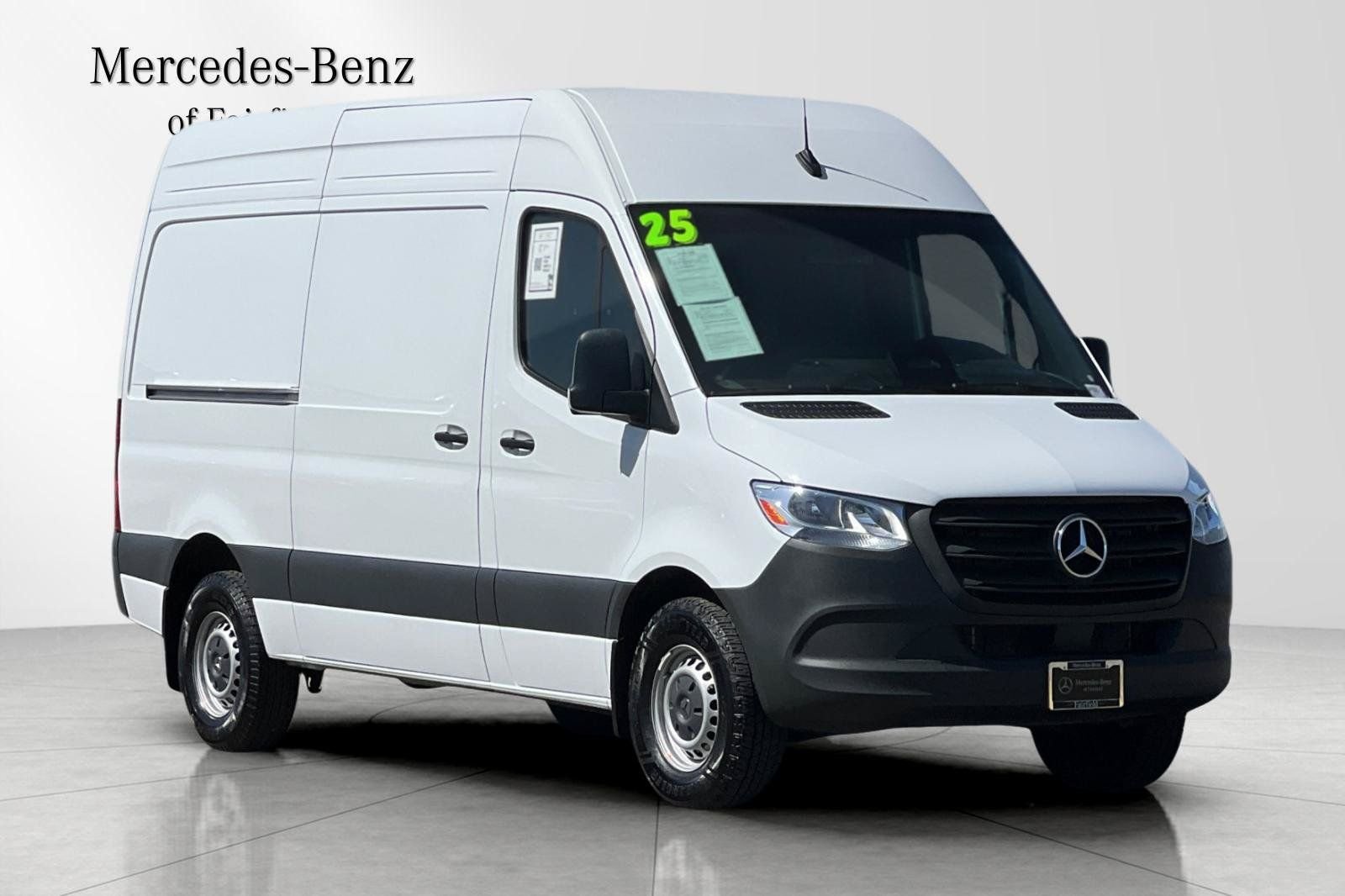 Used 2025 Arctic White Mercedes-Benz Cargo 144 WB image 8