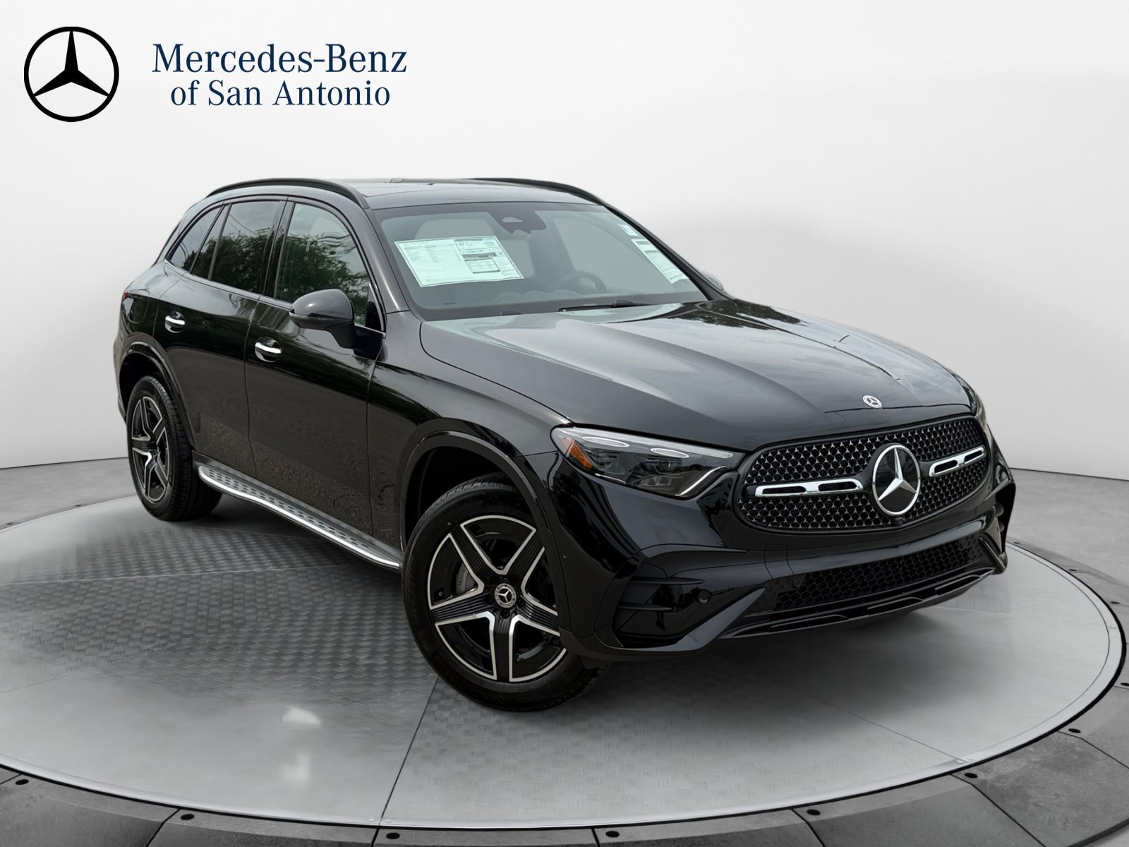 New 2026 Black Mercedes-Benz GLC 300 image 1
