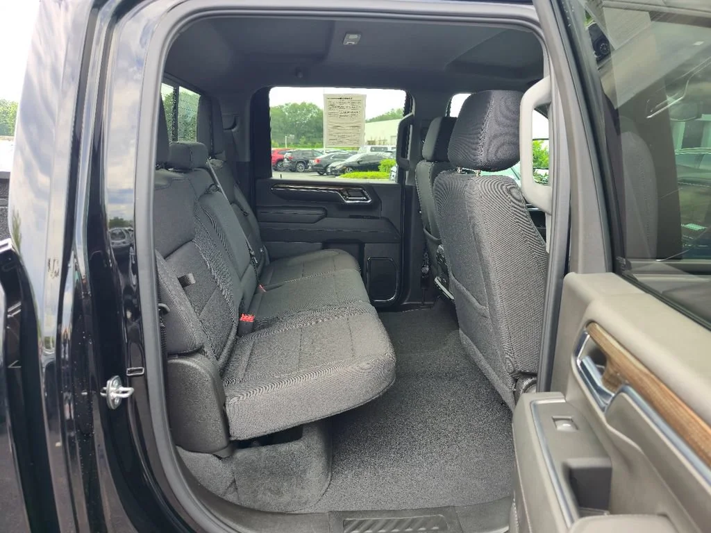 2024 Chevrolet Silverado 3500HD LT - Photo 26