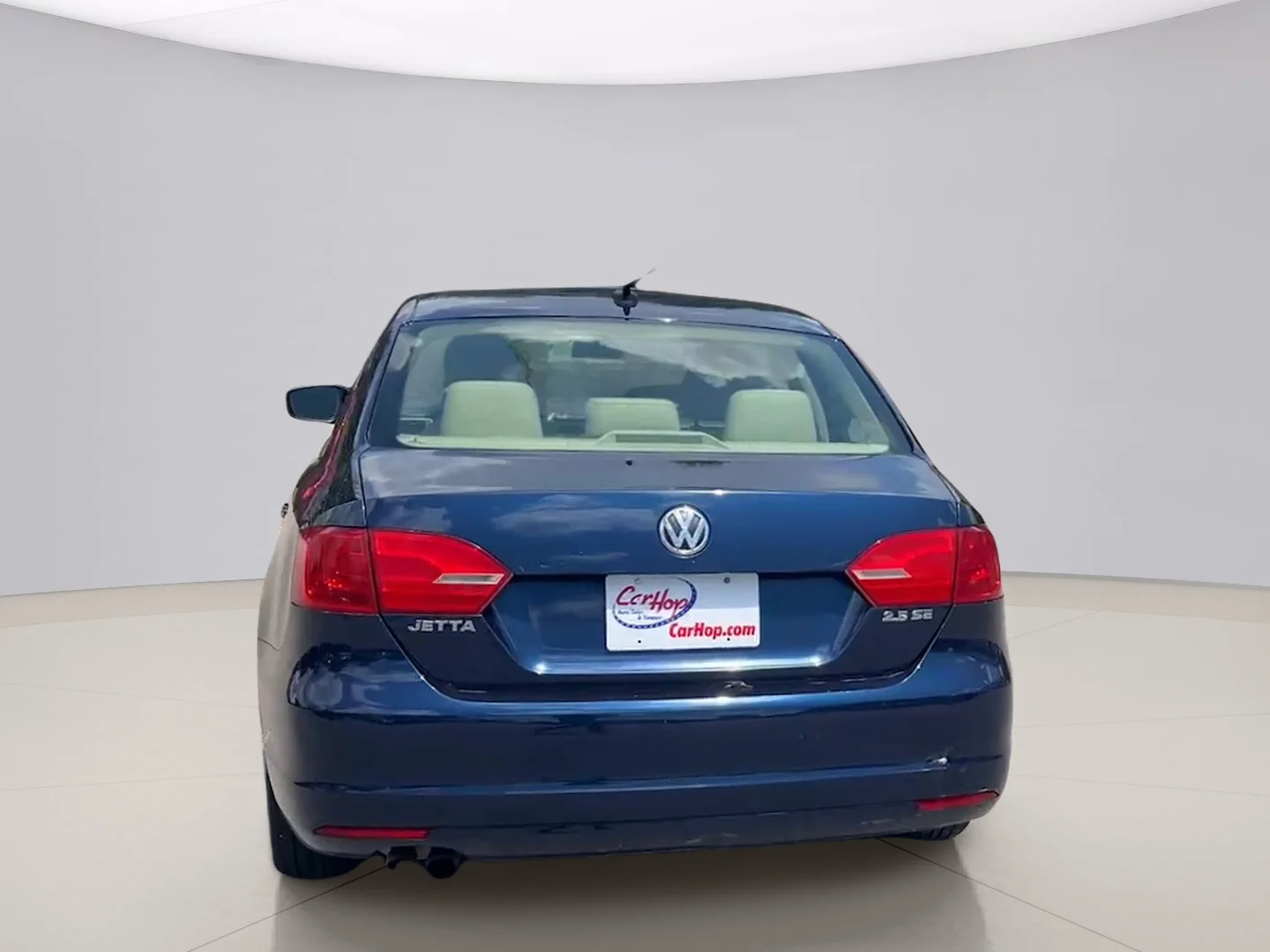 Used 2012 Blue Volkswagen SE image 5