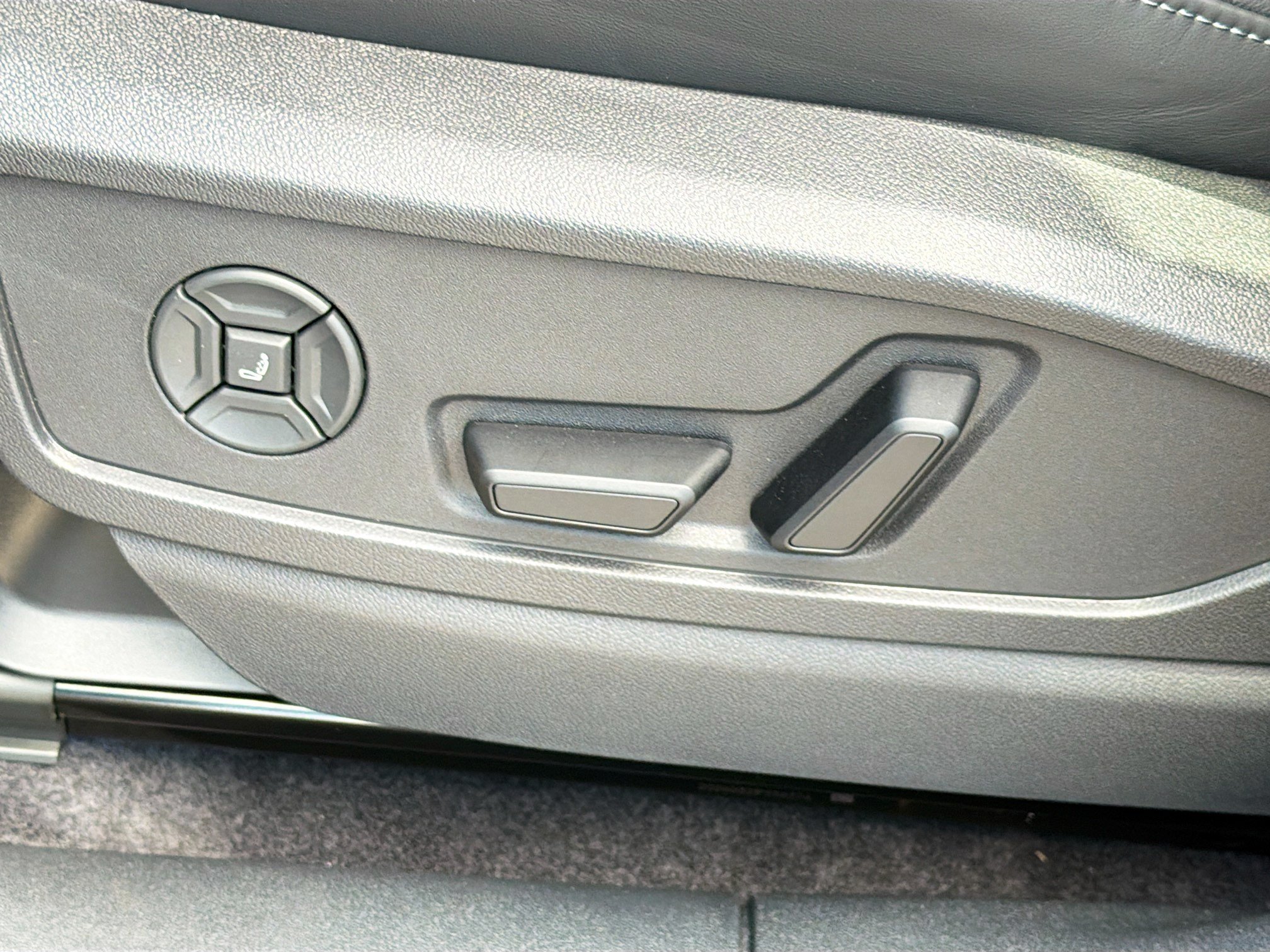 New 2026 Mythos Black Metallic Audi Premium Plus image 24