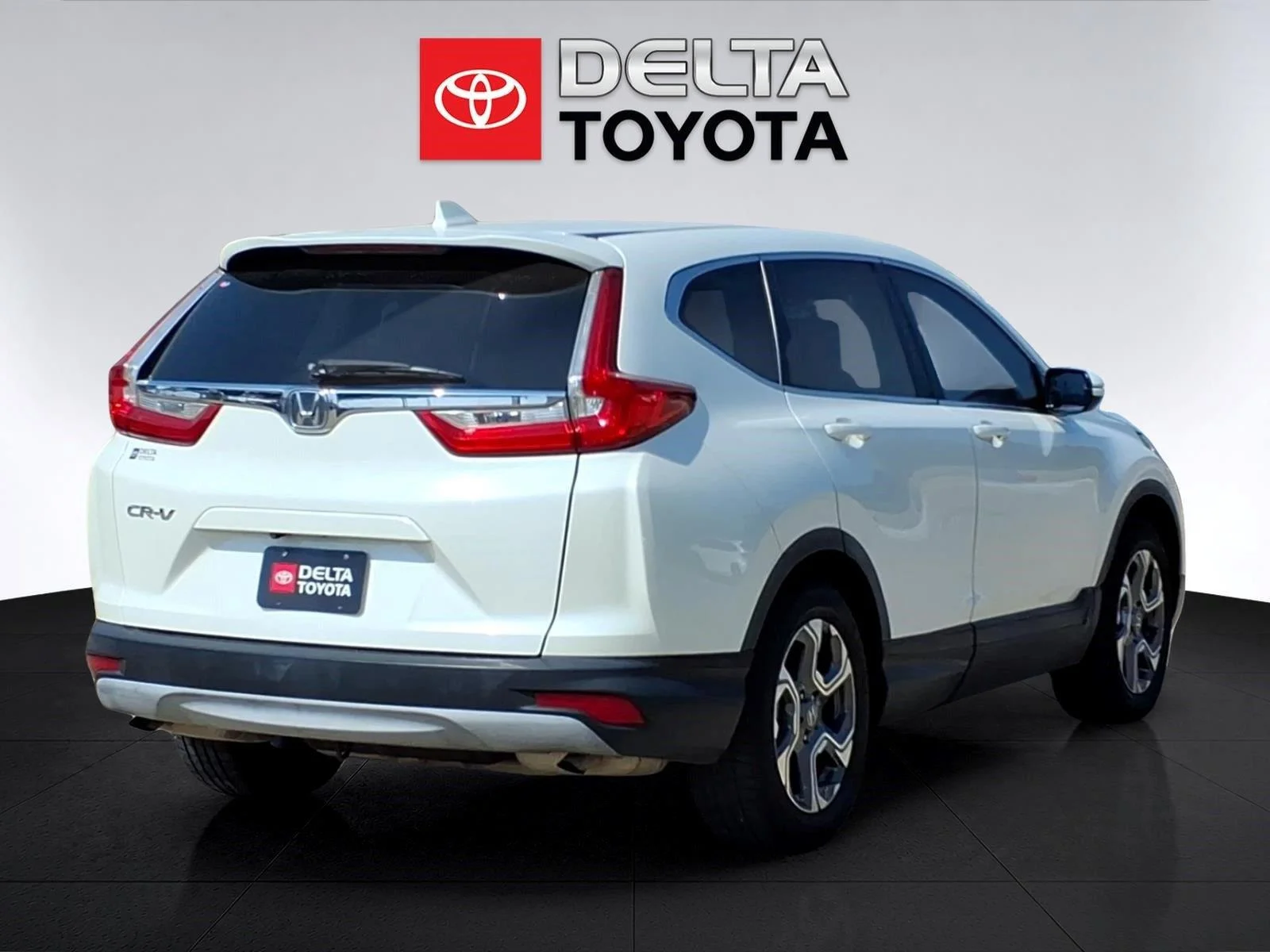Used 2017 White Diamond Pearl Honda EX-L image 5