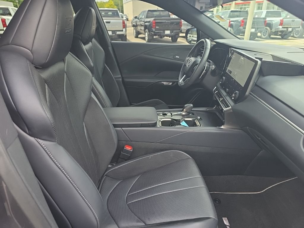 Used 2024 Gray Lexus 500h F SPORT Performance image 10