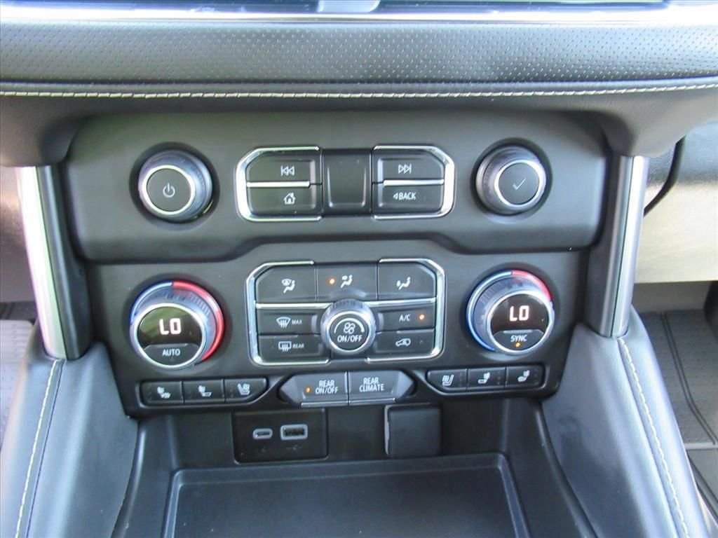 Used 2024 Black Chevrolet Premier image 24