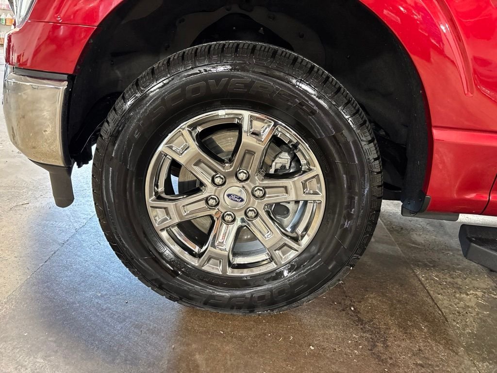 Used 2021 Red Ford XLT image 9