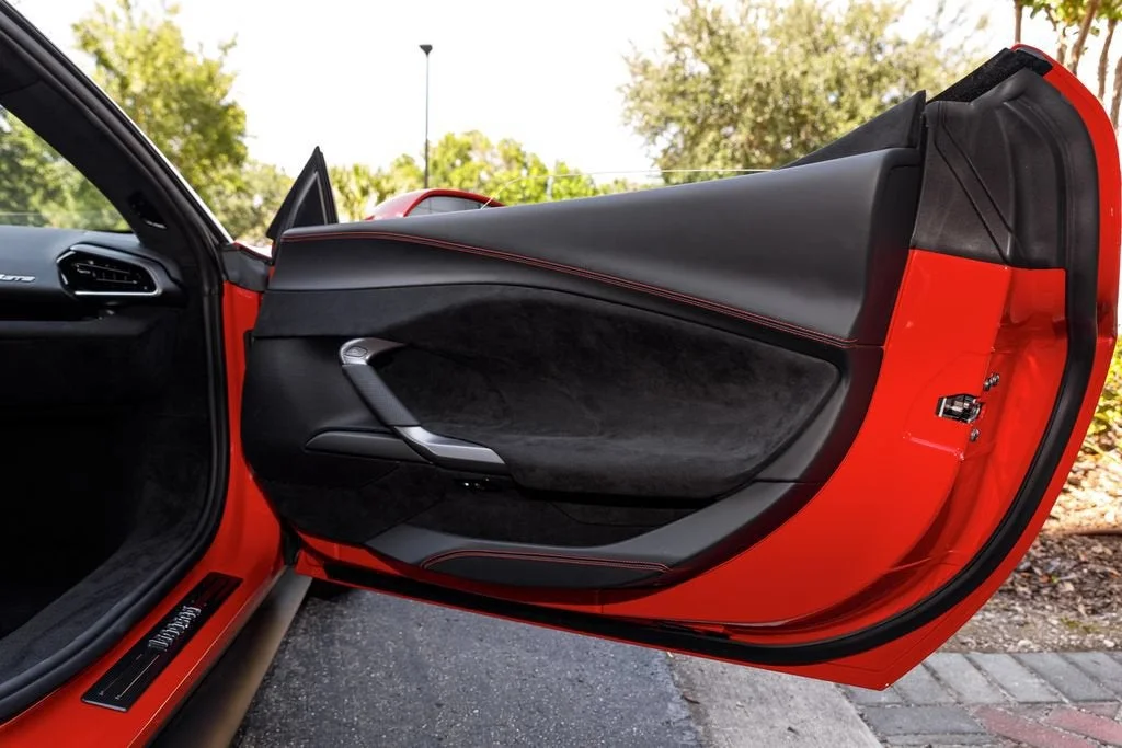 Used 2025 Rosso Corsa Ferrari  image 15