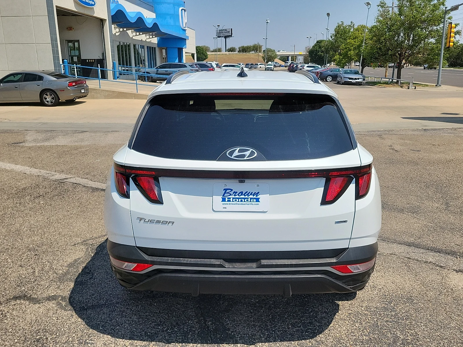 Certified Used 2024 White Pearl Hyundai SEL image 9