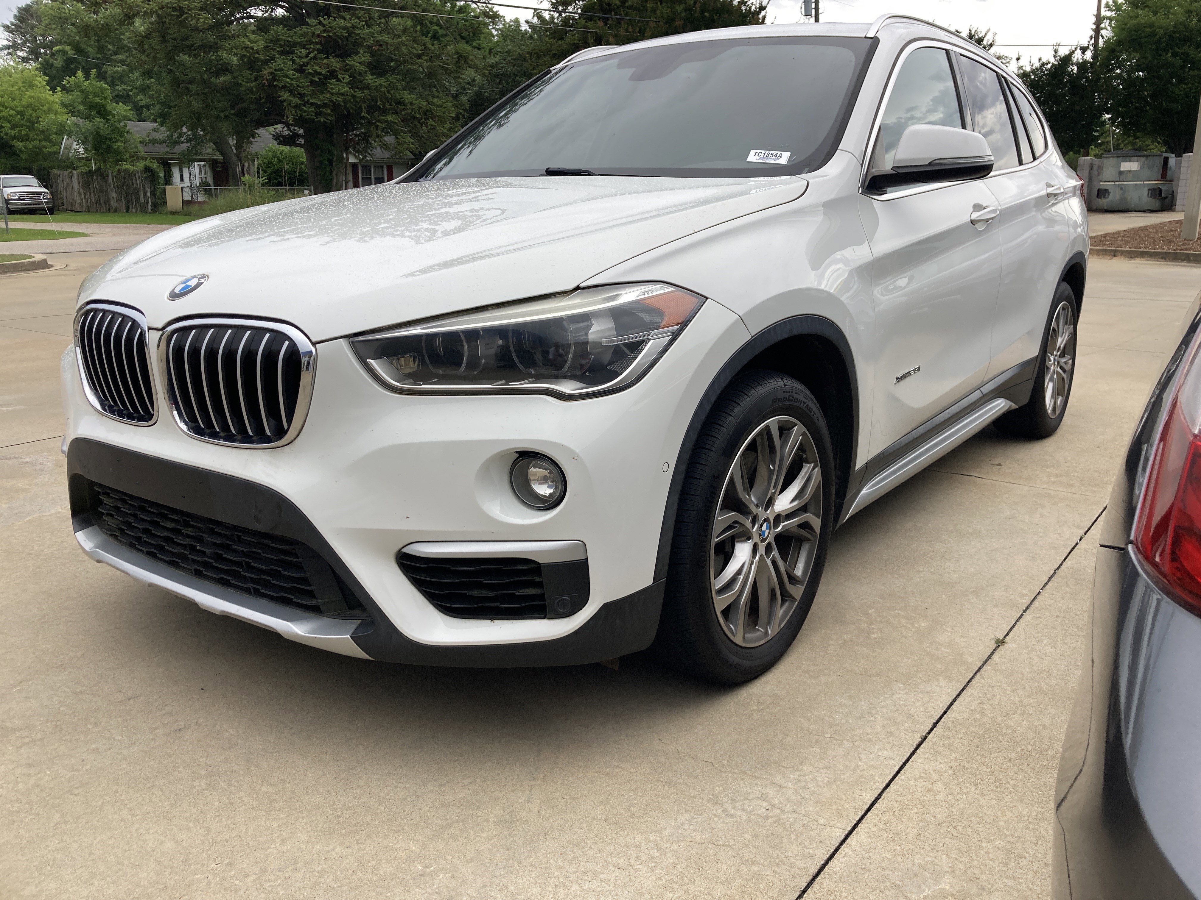 2016 BMW X1 xDrive28i's photo