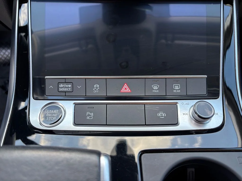 Used 2023 White Audi 45 Premium Plus image 31