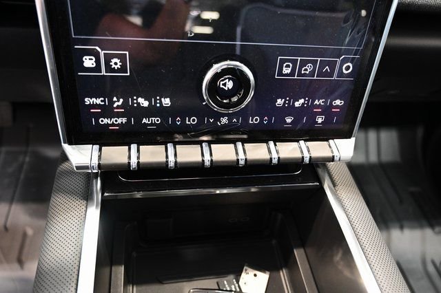 2026 GMC Sierra EV Elevation - Photo 40