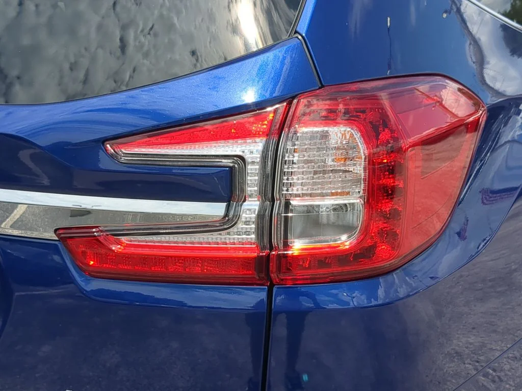 New 2026 SAPPHIRE BLUE PEARL Subaru Touring 7-Passenger image 8