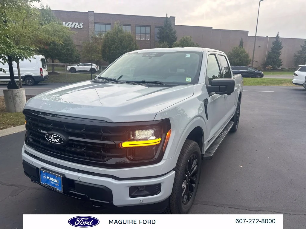 New 2026 Avalanche Ford XLT image 8