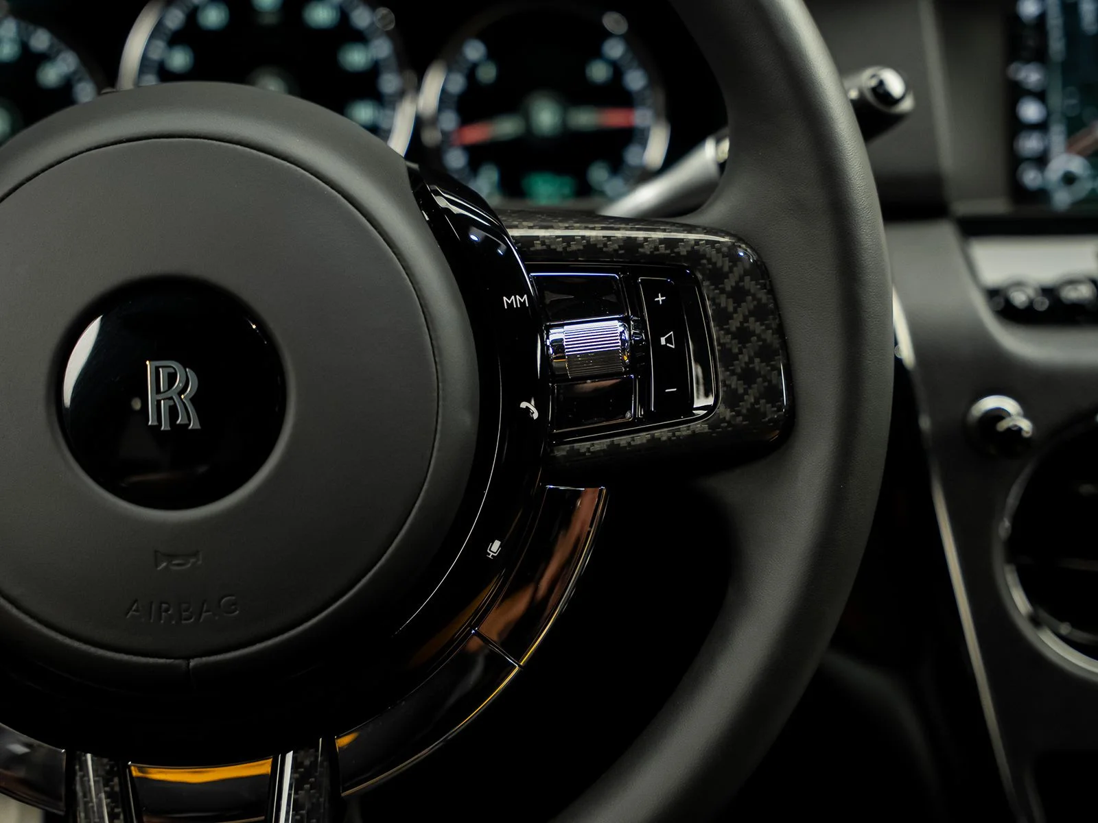Used 2023 White Rolls-Royce Black Badge image 46