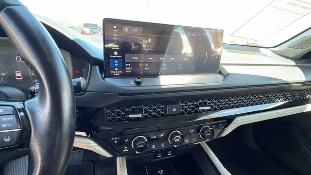 Used 2024  Honda Touring image 25