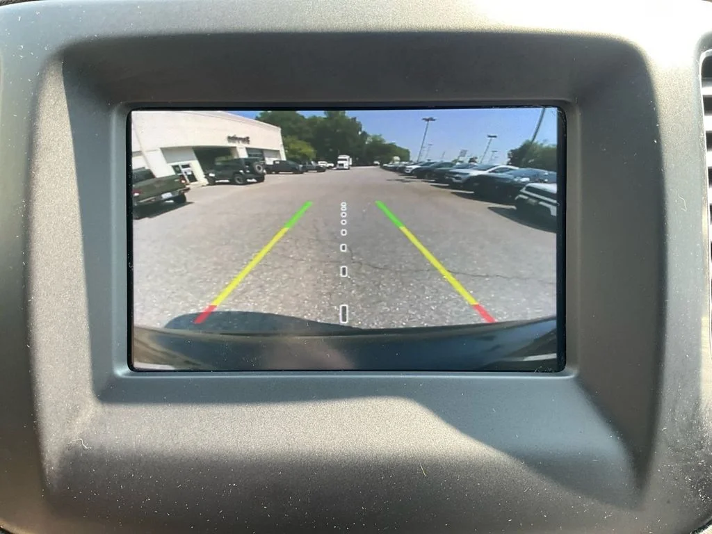 Used 2021 Black Jeep Latitude image 21