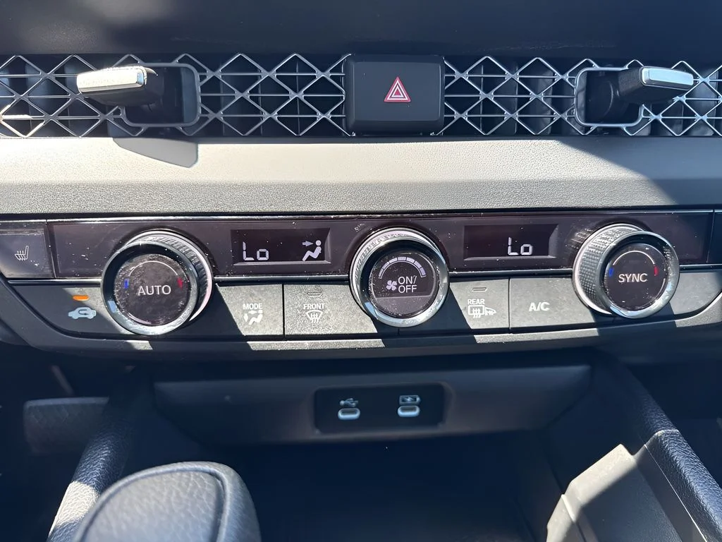 Used 2024 Silver Honda EX image 19