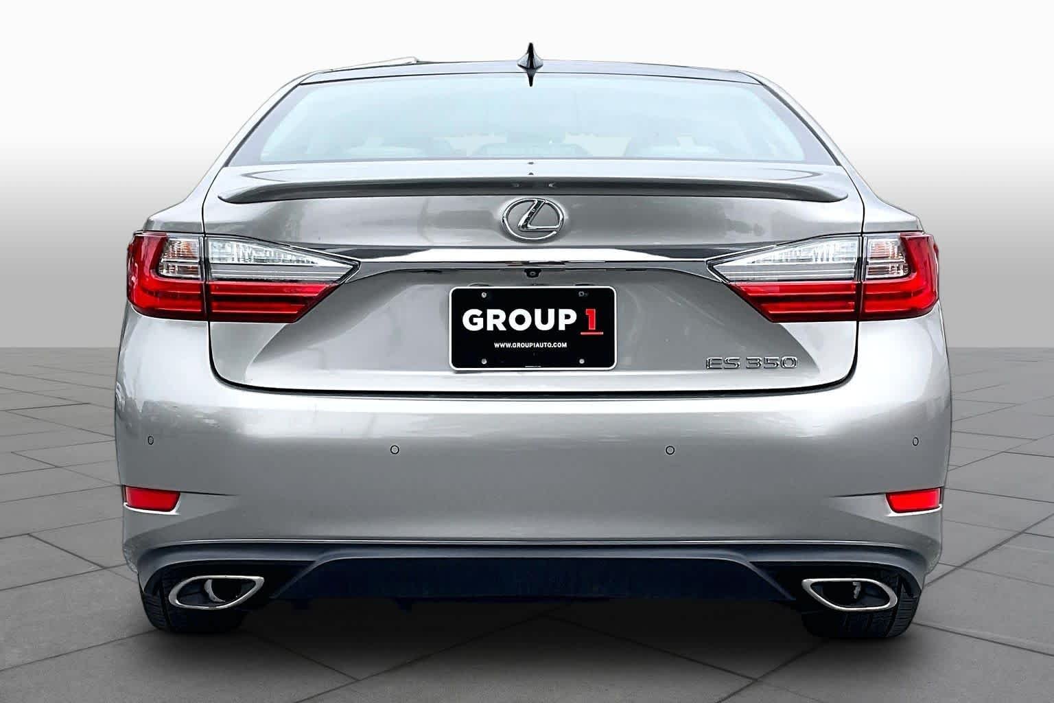 Used 2017 Atomic Silver Lexus  image 4