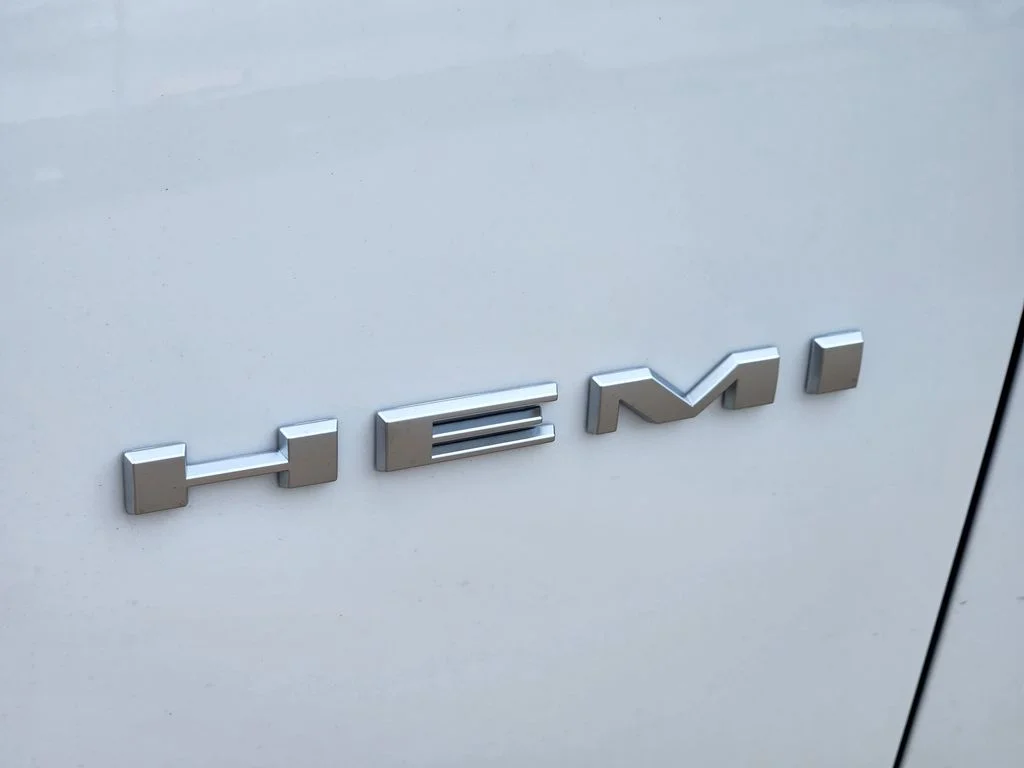 New 2026 White Knuckle Clear-Coat Exterior Paint Dodge GT Plus HEMI V8 image 8
