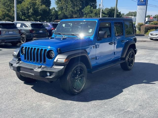 Used 2021 Blue Pearl Jeep Unlimited Sport Altitude image 3