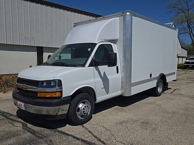 2025 Chevrolet Express 3500 159" WB's photo