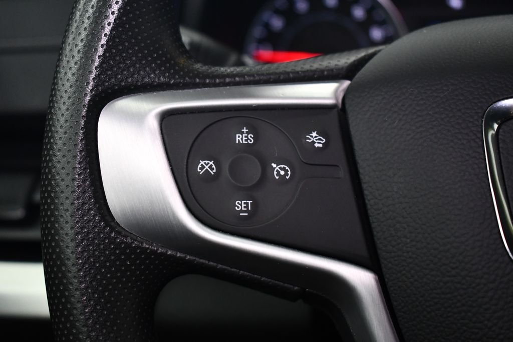 Used 2024 Downpour Metallic GMC SLE image 22